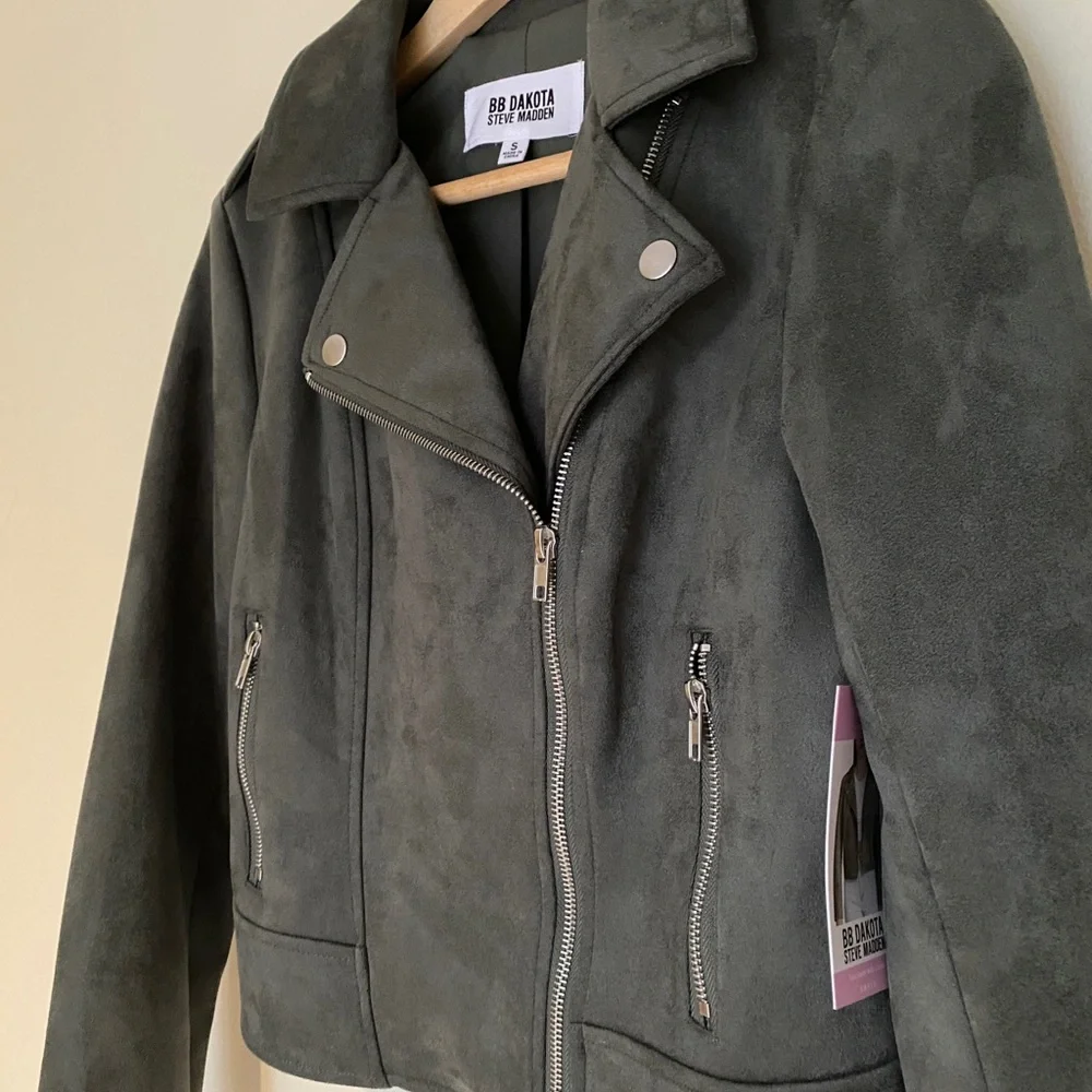 NWT vegan leather motto jacket - Picture 3 of 3